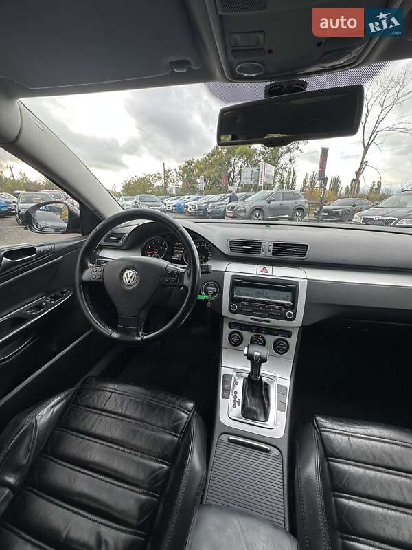 Универсал Volkswagen Passat 2009 в Белогородке