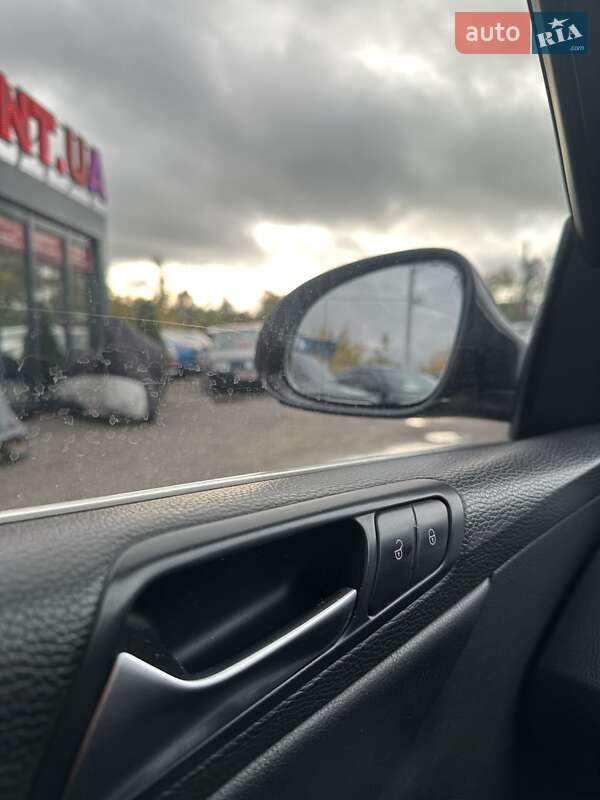 Универсал Volkswagen Passat 2009 в Белогородке