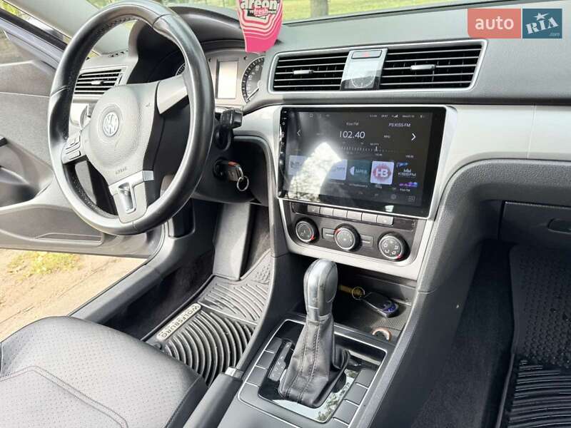 Седан Volkswagen Passat 2014 в Харькове фото 29 Седан Volkswagen Passat 2014 в Харькове