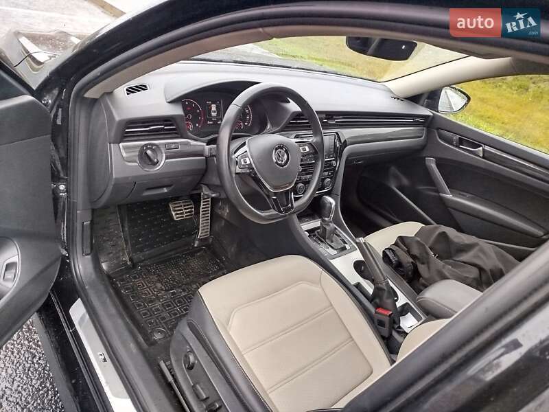 Седан Volkswagen Passat 2020 в Тальному фото 20 Седан Volkswagen Passat 2020 в Тальному