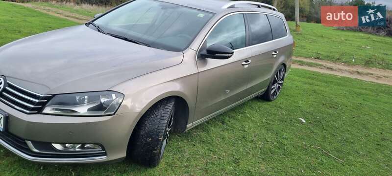 Универсал Volkswagen Passat 2011 в Одессе фото 4 Универсал Volkswagen Passat 2011 в Одессе