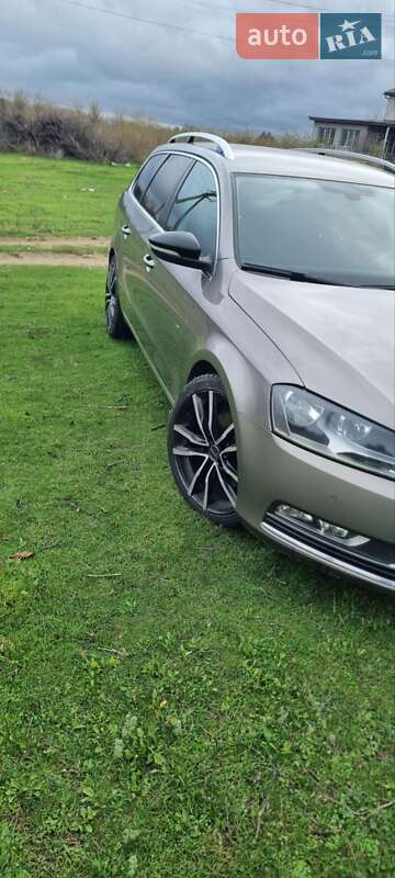Универсал Volkswagen Passat 2011 в Одессе фото 2 Универсал Volkswagen Passat 2011 в Одессе