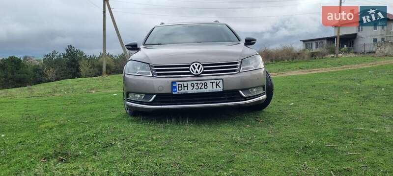Универсал Volkswagen Passat 2011 в Одессе фото 15 Универсал Volkswagen Passat 2011 в Одессе