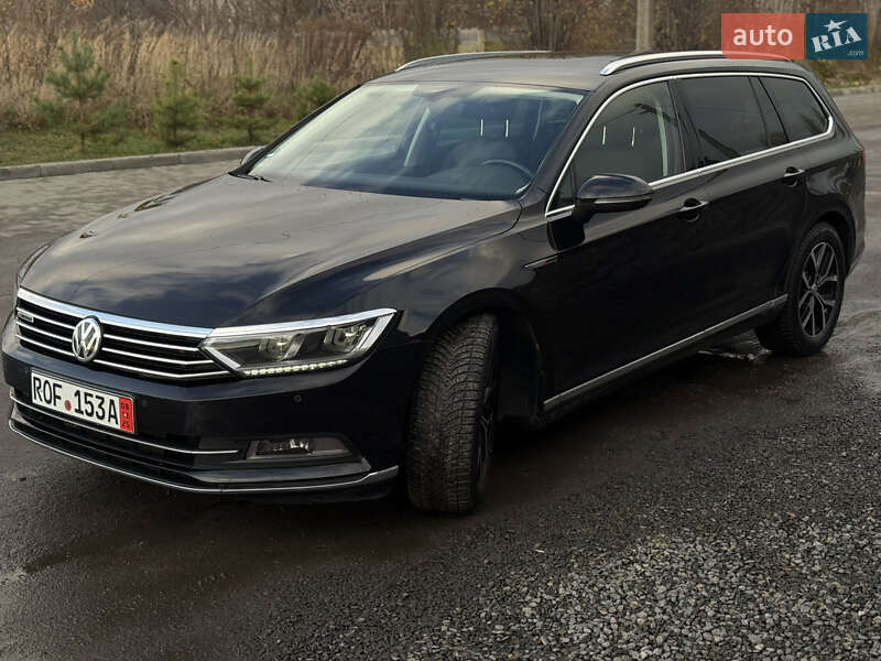 Универсал Volkswagen Passat 2016 в Ровно фото 3 Универсал Volkswagen Passat 2016 в Ровно