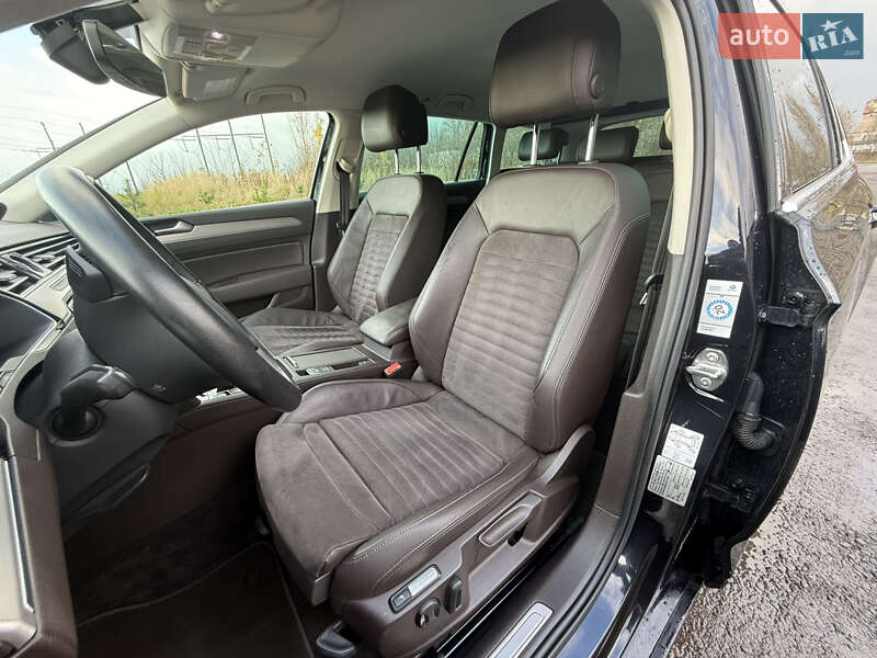 Универсал Volkswagen Passat 2016 в Ровно фото 8 Универсал Volkswagen Passat 2016 в Ровно
