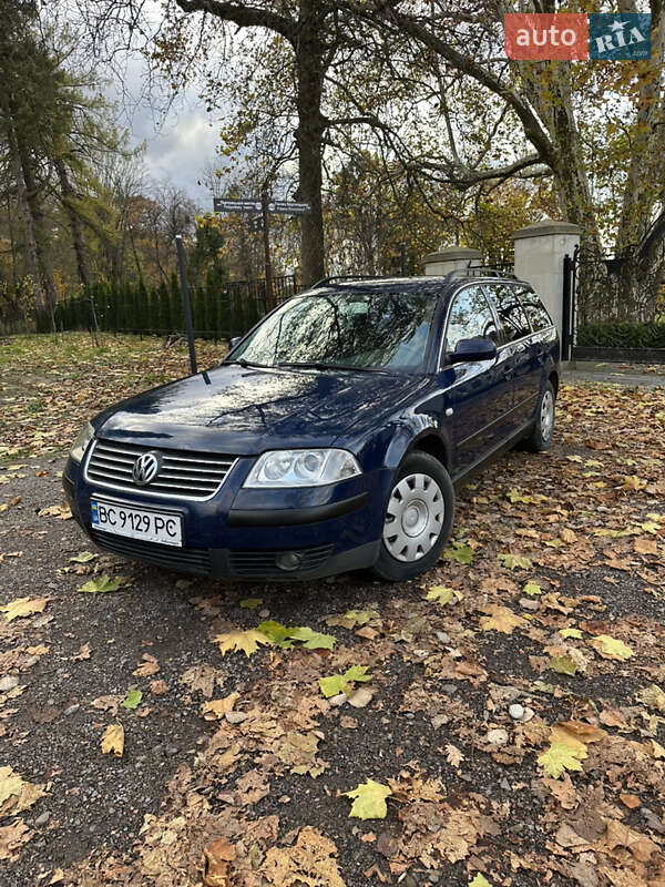 Универсал Volkswagen Passat 2002 в Стрые