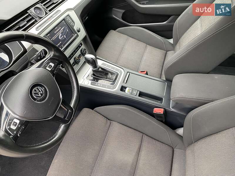 Универсал Volkswagen Passat 2014 в Яворове фото 23 Универсал Volkswagen Passat 2014 в Яворове