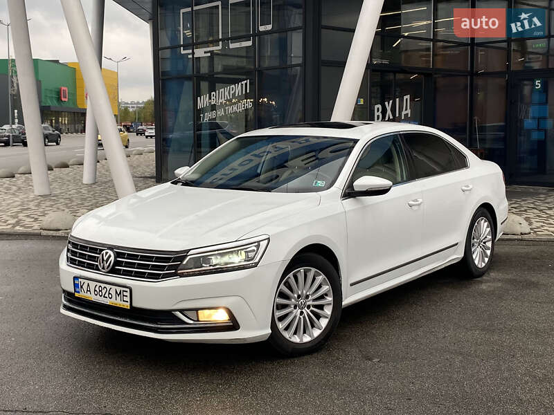 Седан Volkswagen Passat 2017 в Киеве