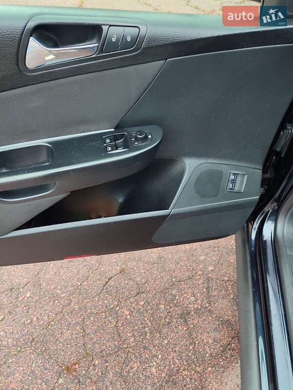 Универсал Volkswagen Passat 2006 в Бердичеве фото 43 Универсал Volkswagen Passat 2006 в Бердичеве