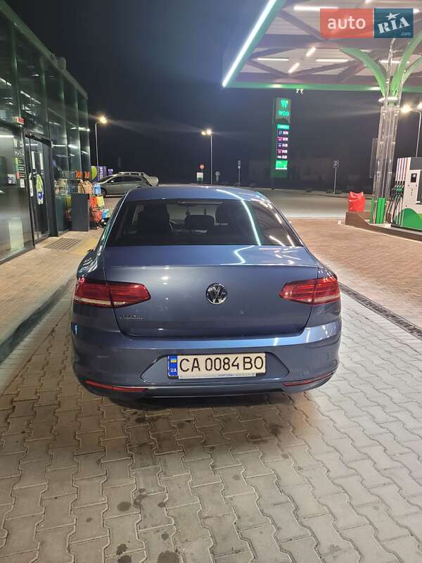 Седан Volkswagen Passat 2018 в Черкассах фото 2 Седан Volkswagen Passat 2018 в Черкассах