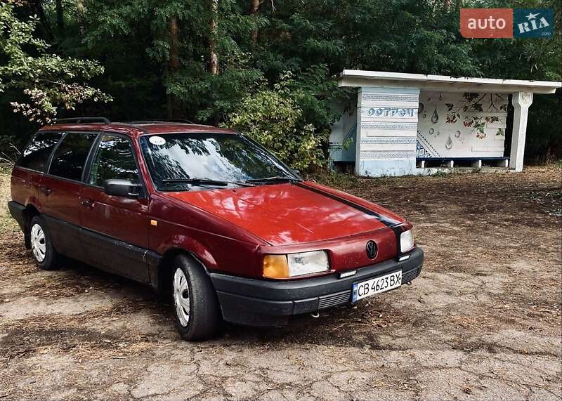 Универсал Volkswagen Passat 1989 в Мене