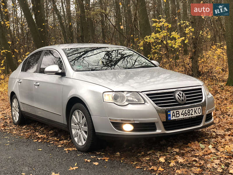Седан Volkswagen Passat 2005 в Умани