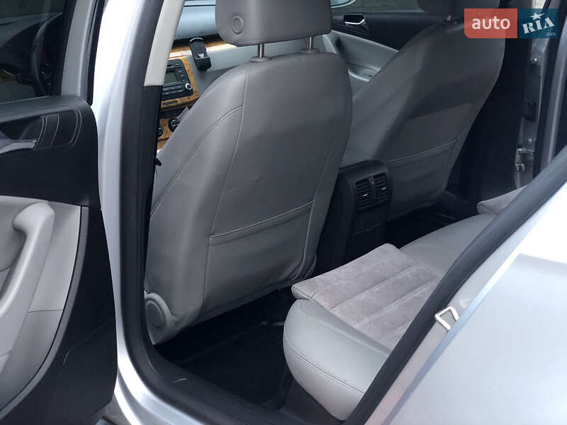 Седан Volkswagen Passat 2005 в Умани