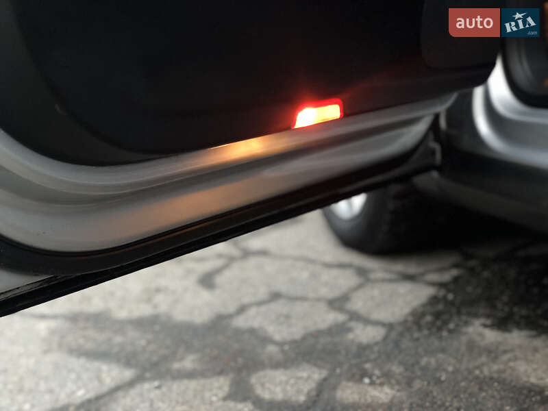 Седан Volkswagen Passat 2005 в Умани