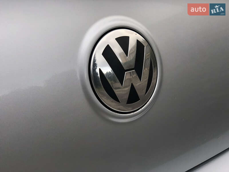 Седан Volkswagen Passat 2005 в Умани