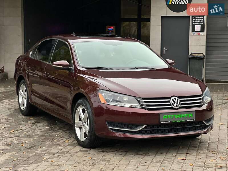Седан Volkswagen Passat 2012 в Одессе