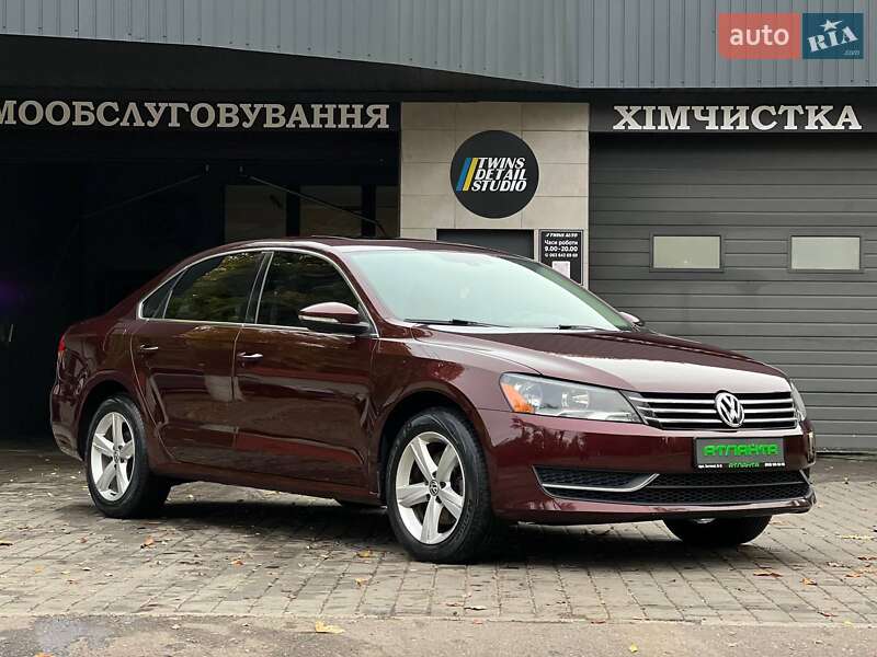 Седан Volkswagen Passat 2012 в Одессе