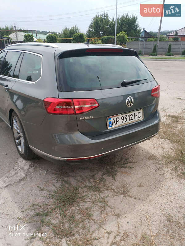 Универсал Volkswagen Passat 2017 в Запорожье