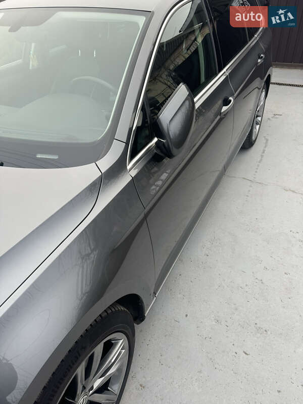 Универсал Volkswagen Passat 2017 в Запорожье