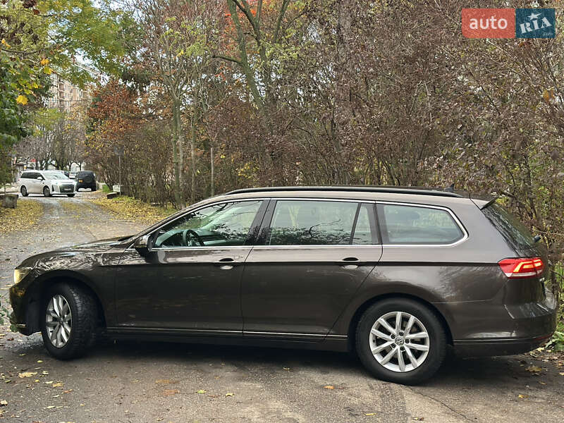 Универсал Volkswagen Passat 2016 в Одессе фото 8 Универсал Volkswagen Passat 2016 в Одессе