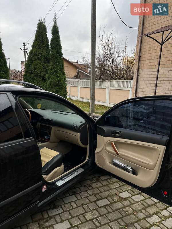 Универсал Volkswagen Passat 1999 в Чернигове