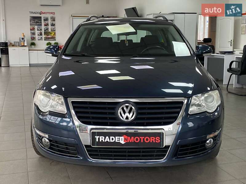 Универсал Volkswagen Passat 2008 в Киеве