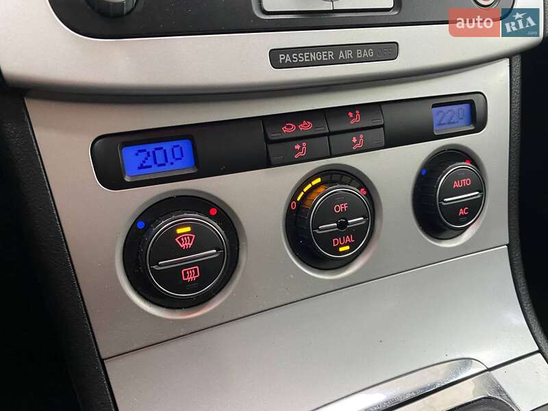 Универсал Volkswagen Passat 2008 в Киеве