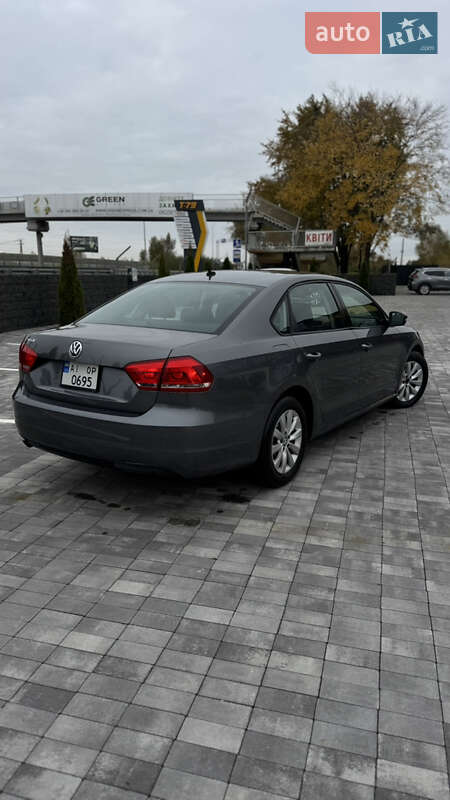 Седан Volkswagen Passat 2012 в Макарове