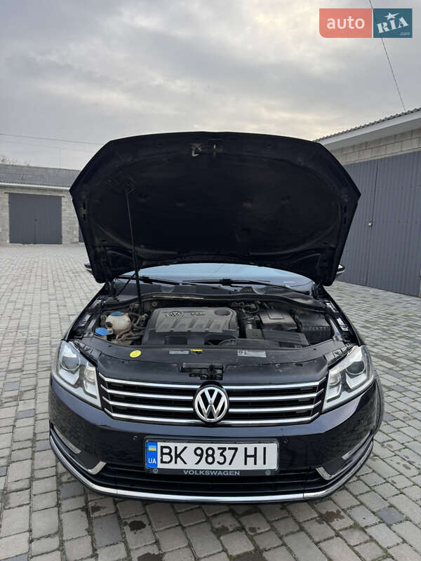 Универсал Volkswagen Passat 2013 в Березному