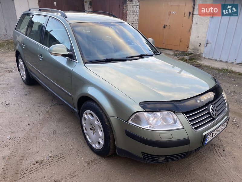 Универсал Volkswagen Passat 2003 в Хмельницком