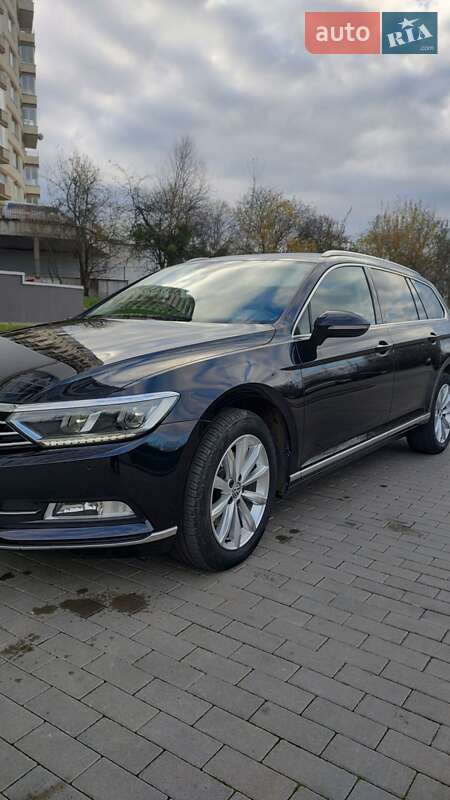Універсал Volkswagen Passat 2018 в Львові