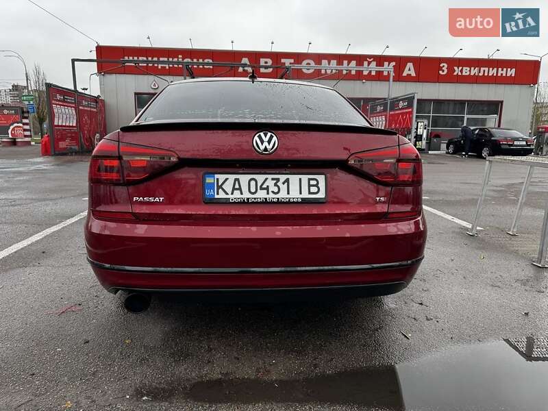 Седан Volkswagen Passat 2017 в Киеве
