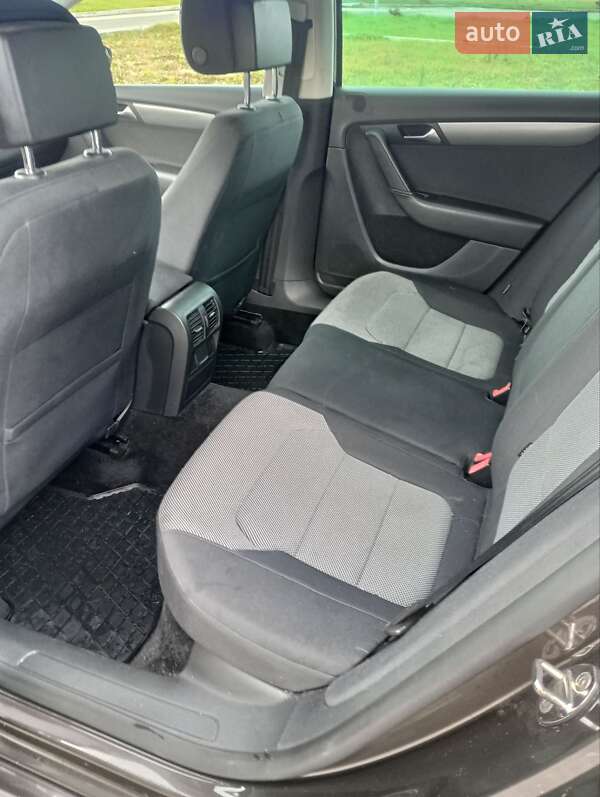 Універсал Volkswagen Passat 2012 в Славуті фото 16 Універсал Volkswagen Passat 2012 в Славуті