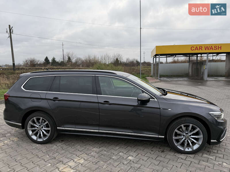Универсал Volkswagen Passat 2021 в Луцке