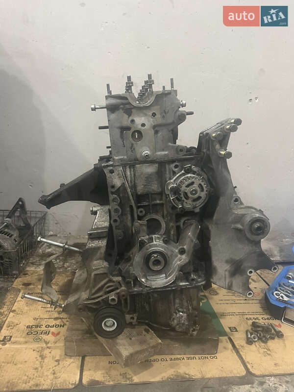 Универсал Volkswagen Passat 1997 в Городке