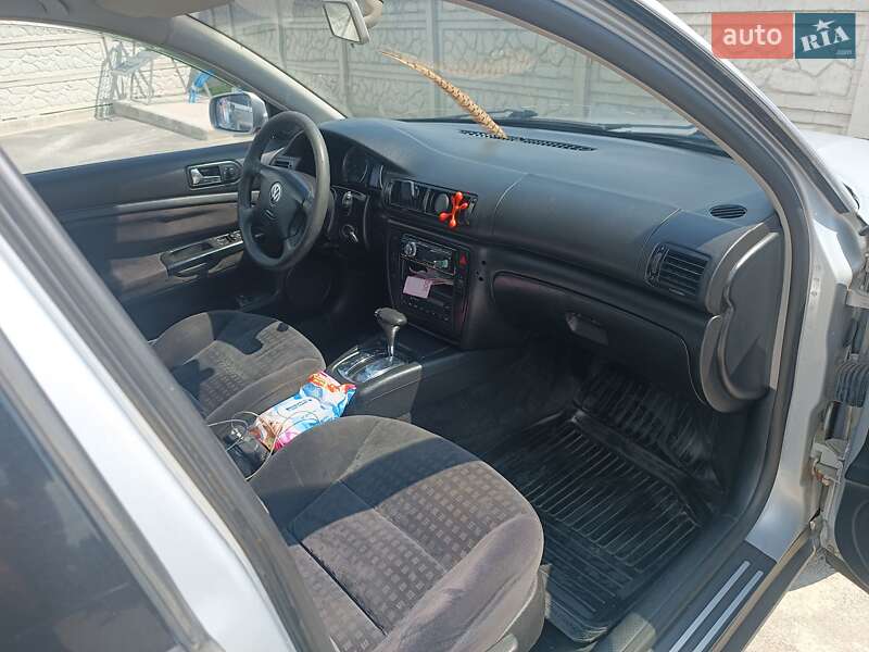 Универсал Volkswagen Passat 2002 в Лозовой