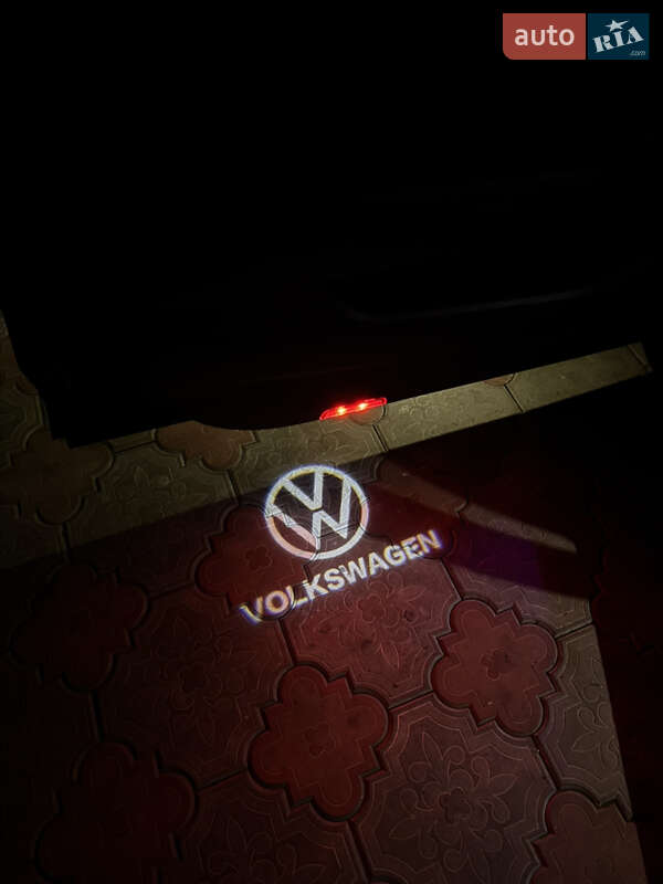 Универсал Volkswagen Passat 2016 в Житомире