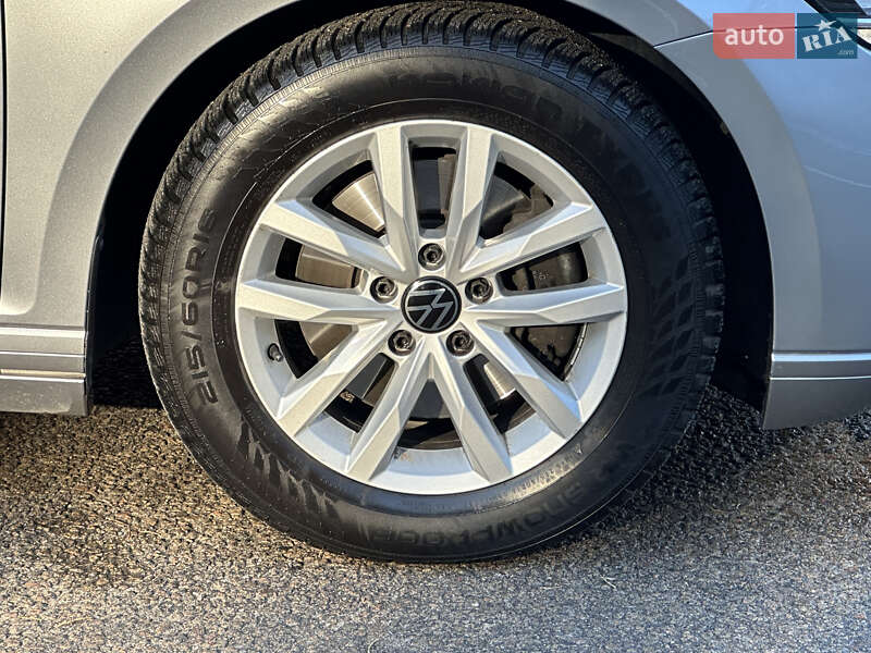 Универсал Volkswagen Passat 2021 в Ковеле