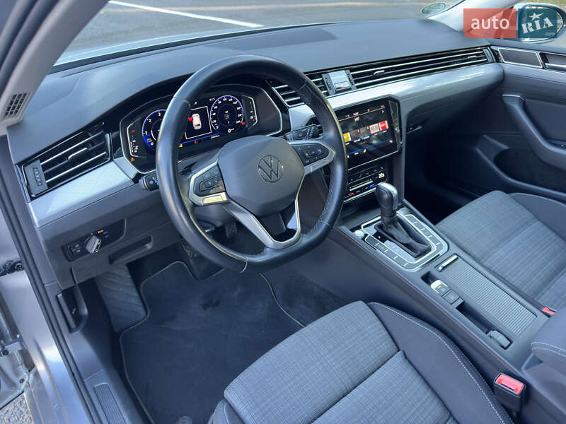 Универсал Volkswagen Passat 2021 в Ковеле