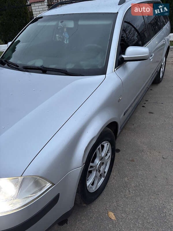 Универсал Volkswagen Passat 2003 в Львове фото 28 Универсал Volkswagen Passat 2003 в Львове