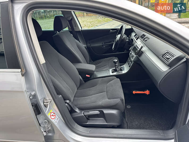 Универсал Volkswagen Passat 2008 в Дубно фото 25 Универсал Volkswagen Passat 2008 в Дубно