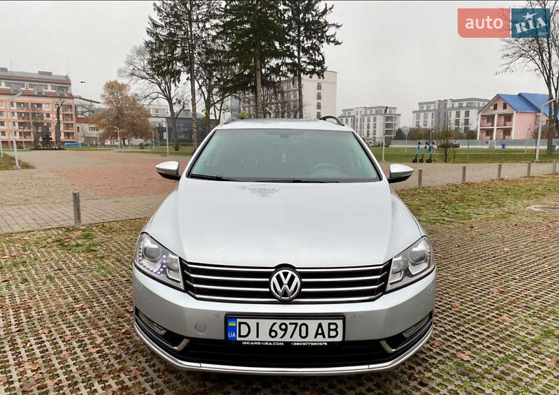 Універсал Volkswagen Passat 2011 в Хусті