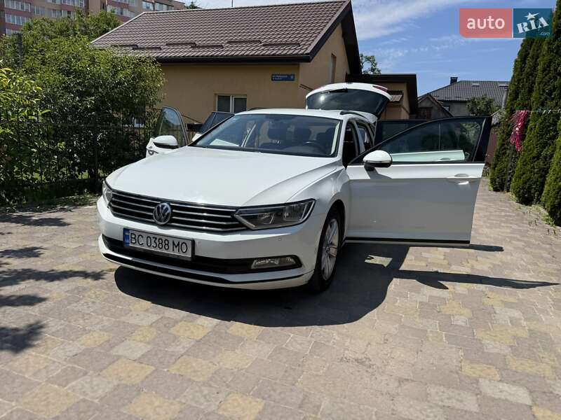 Универсал Volkswagen Passat 2017 в Львове