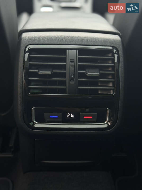 Универсал Volkswagen Passat 2020 в Луцке