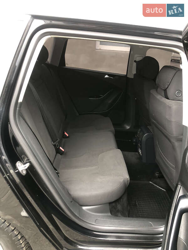 Універсал Volkswagen Passat 2005 в Тернополі