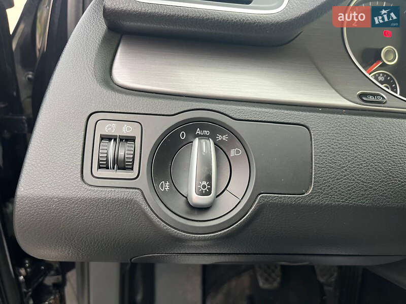 Универсал Volkswagen Passat 2012 в Ковеле