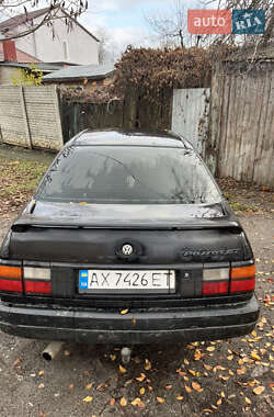 Седан Volkswagen Passat 1991 в Харькове
