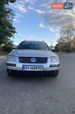 Універсал Volkswagen Passat 2000 в Харкові