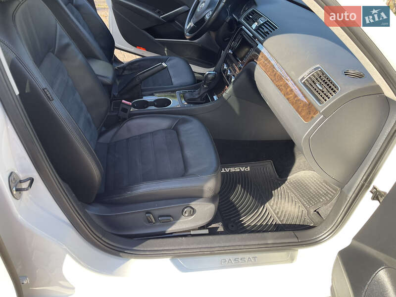 Седан Volkswagen Passat 2014 в Ровно фото 16 Седан Volkswagen Passat 2014 в Ровно