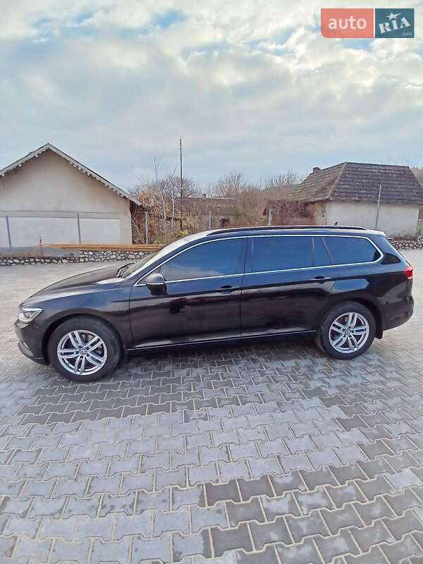 Универсал Volkswagen Passat 2015 в Теребовле